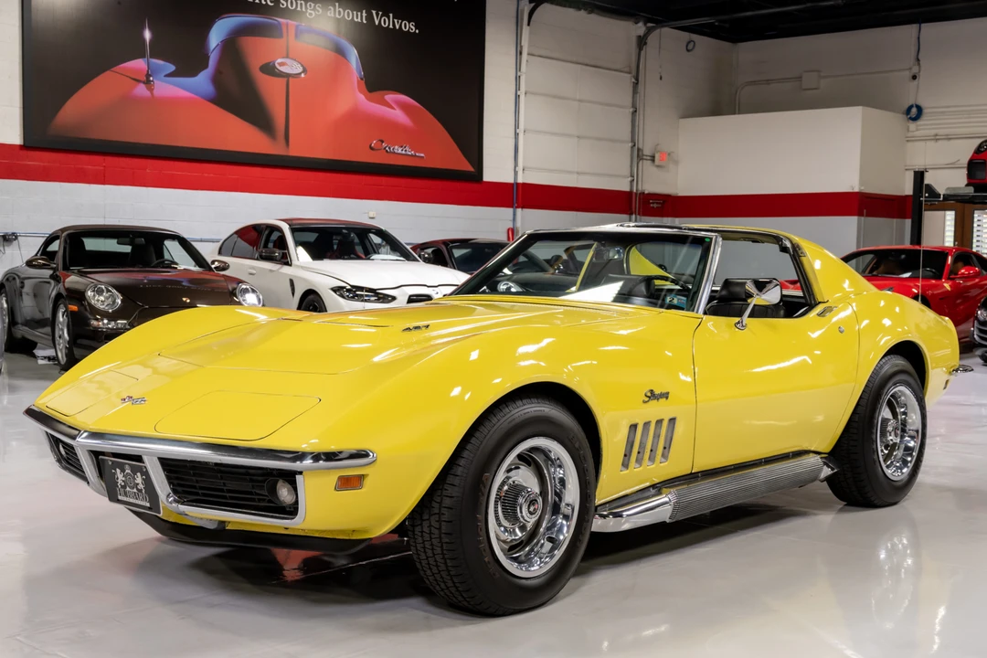1969 Chevrolet Corvette C3 - Image 1 of 31