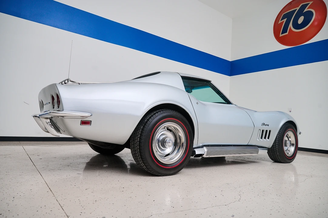 1969 Chevrolet Corvette C3 - Image 14 of 31