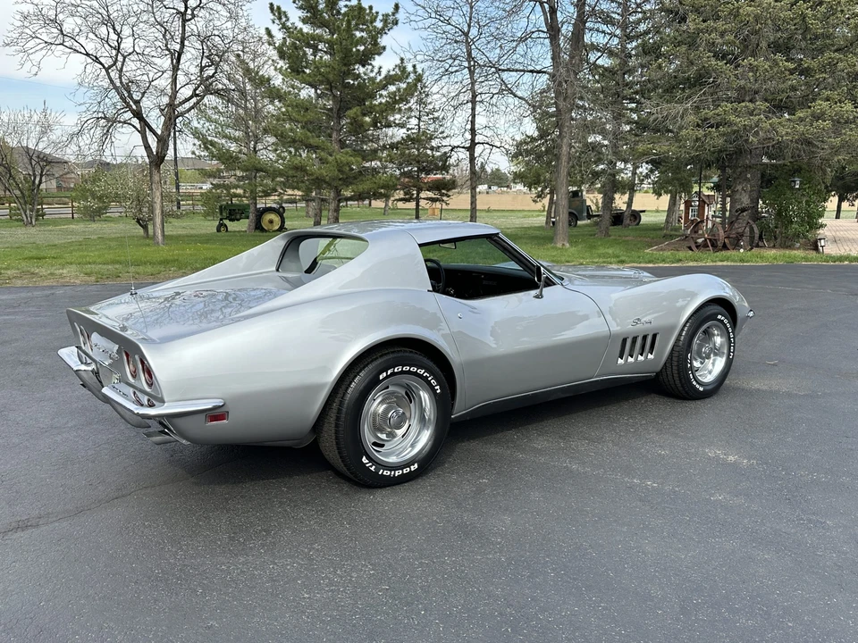 1969 Chevrolet Corvette C3 - Image 13 of 31