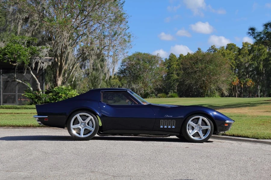 1969 Chevrolet Corvette C3 - Image 2 of 31