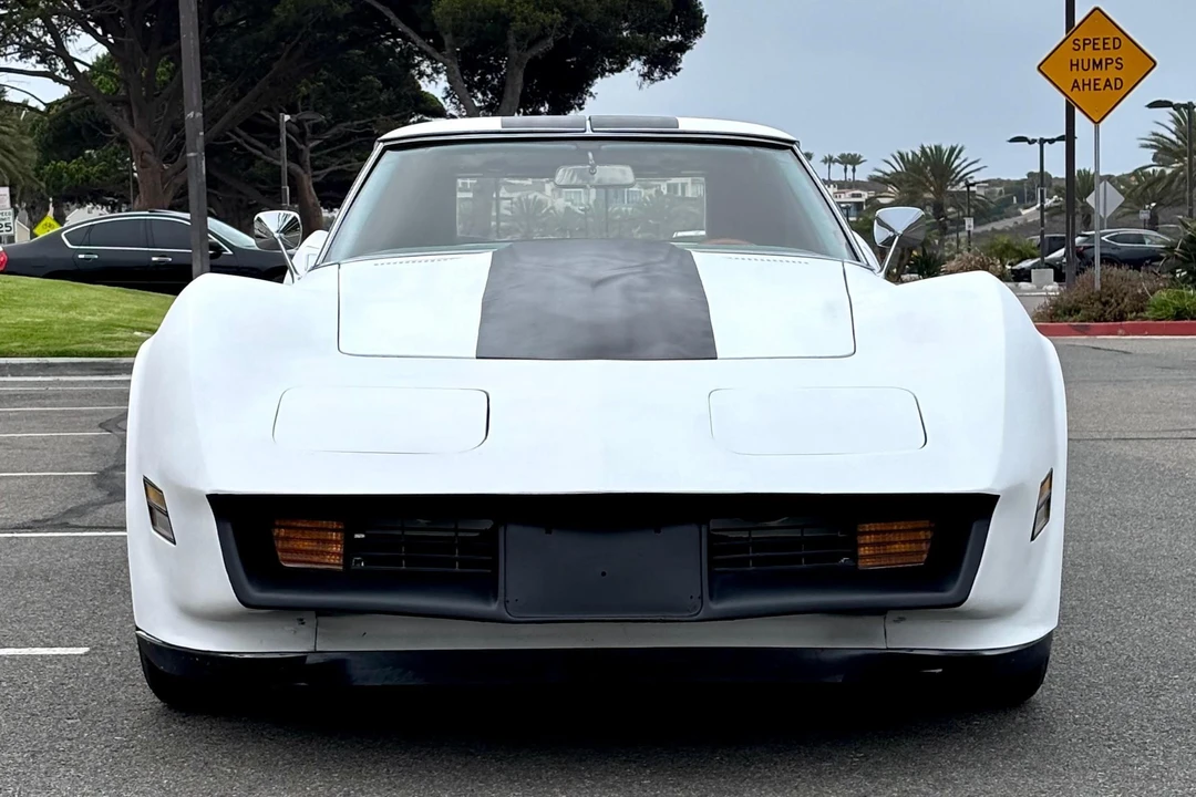 1969 Chevrolet Corvette C3 - Image 2 of 31