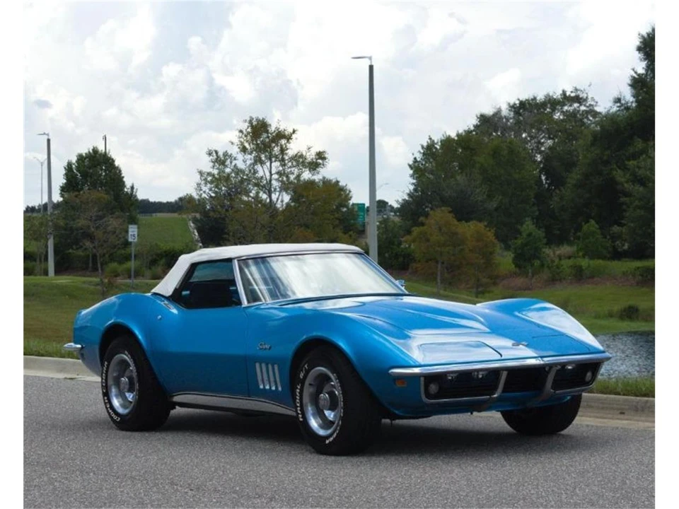 1969 Chevrolet Corvette C3 - Image 2 of 9