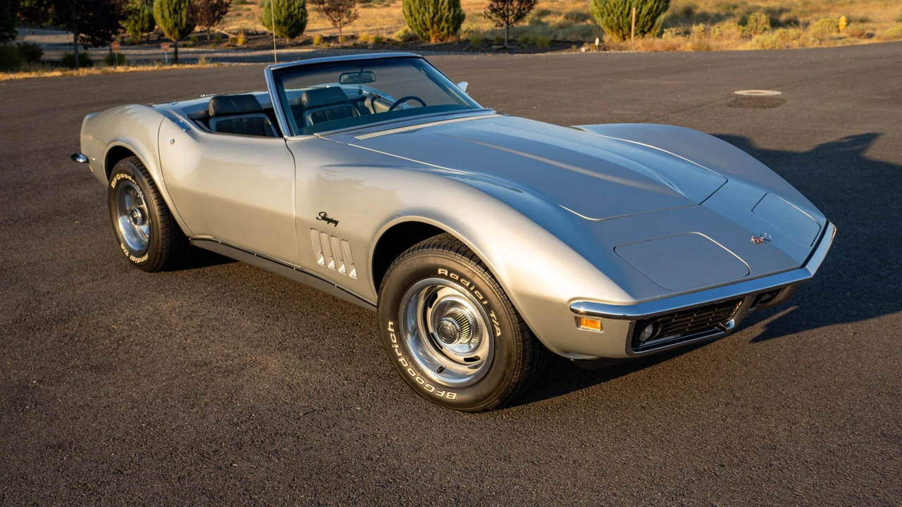 1969 Chevrolet Corvette C3 - Image 14 of 31