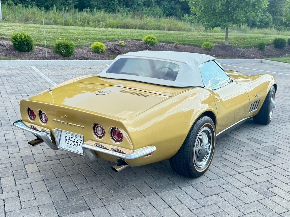 1969 Chevrolet Corvette C3 - Image 10 of 21