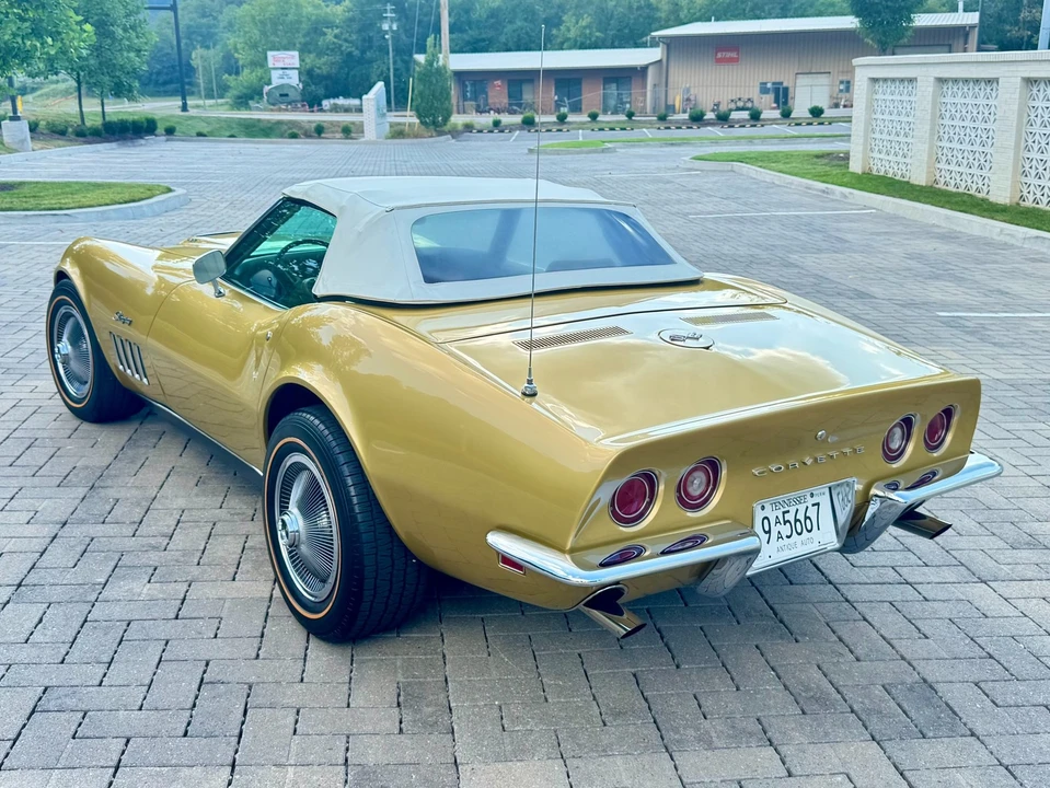 1969 Chevrolet Corvette C3 - Image 11 of 21