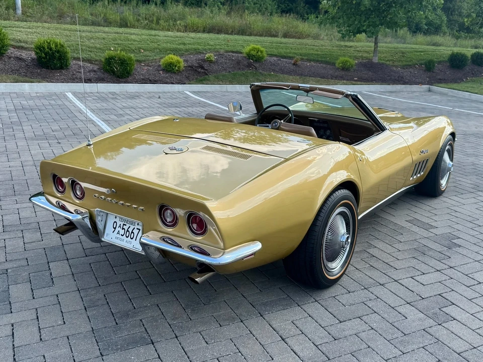1969 Chevrolet Corvette C3 - Image 2 of 21