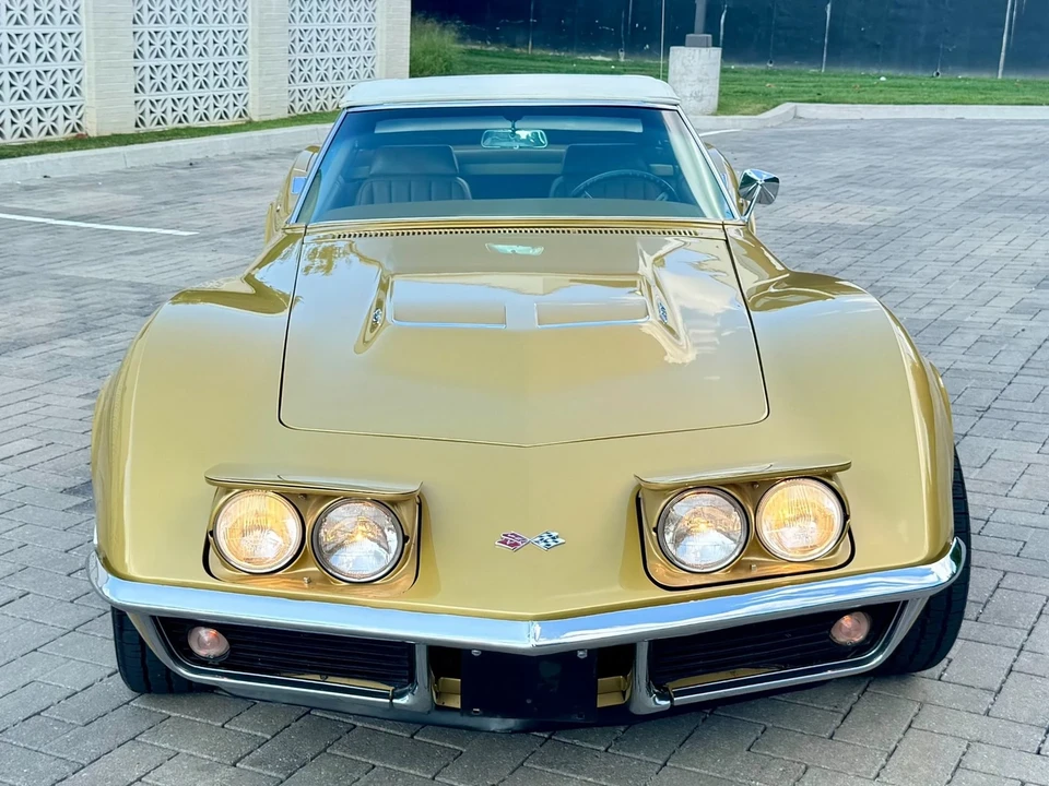 1969 Chevrolet Corvette C3 - Image 16 of 21
