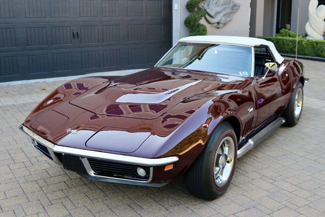 1969 Chevrolet Corvette C3 - Image 1 of 31