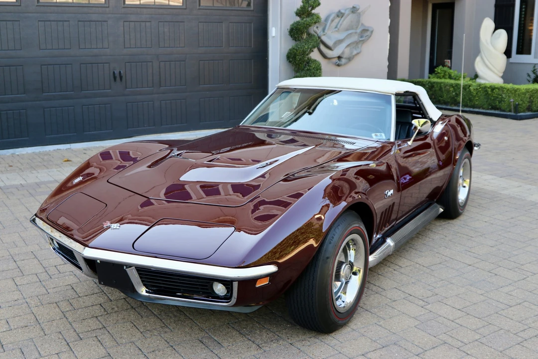 1969 Chevrolet Corvette C3 - Image 2 of 31