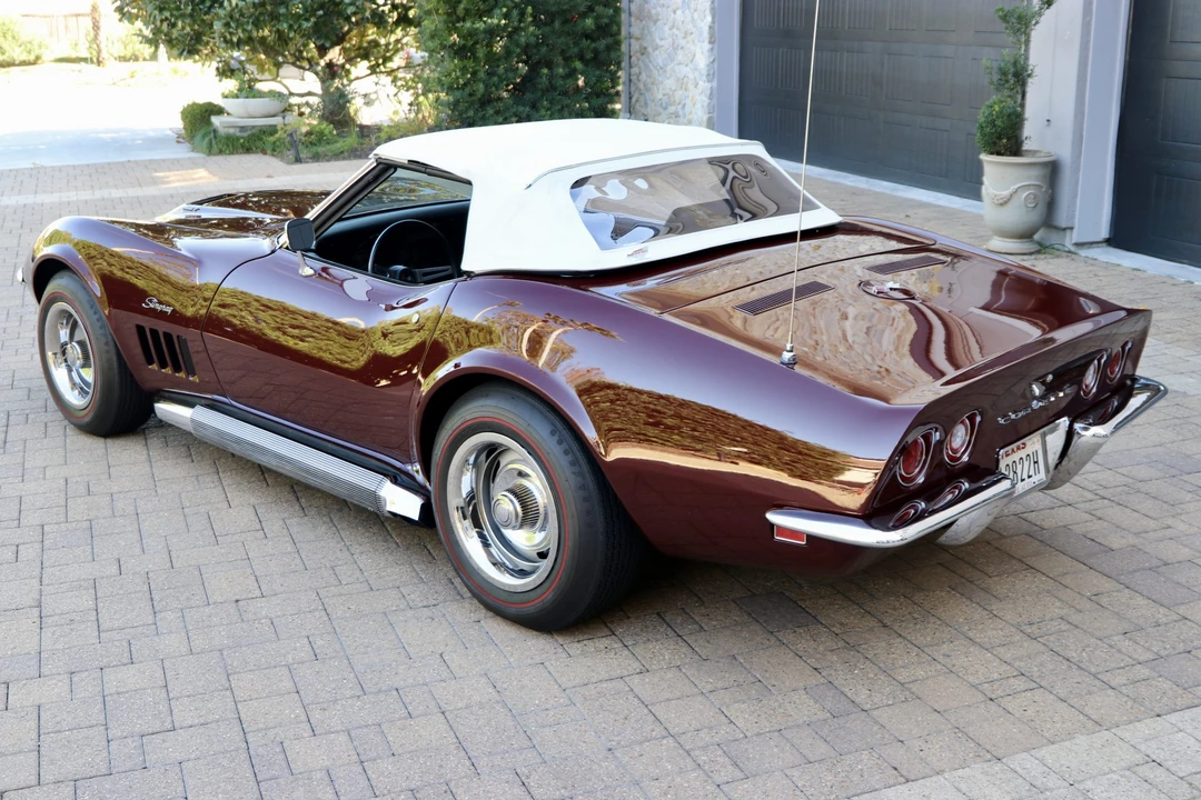 1969 Chevrolet Corvette C3 - Image 9 of 31
