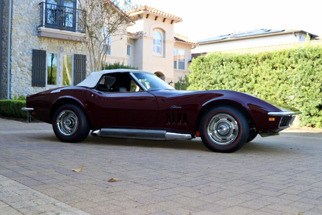 1969 Chevrolet Corvette C3 - Image 11 of 31
