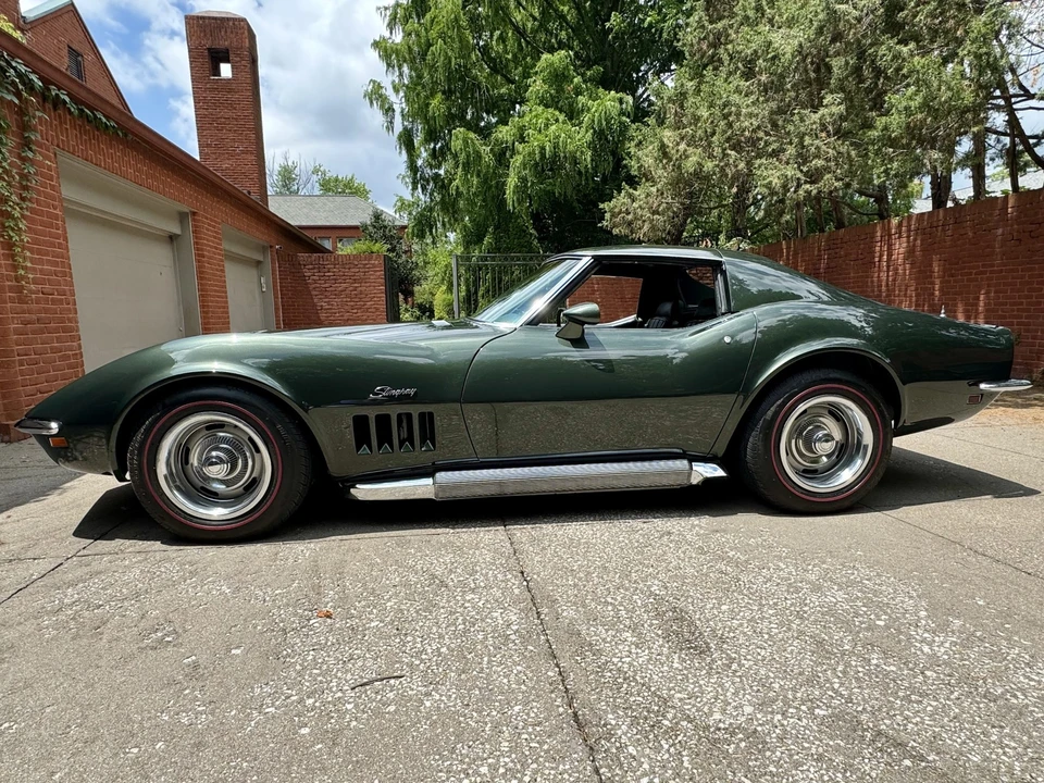 1969 Chevrolet Corvette C3 - Image 16 of 31