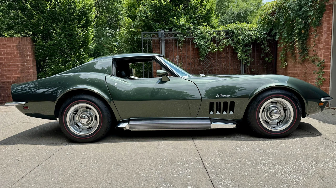 1969 Chevrolet Corvette C3 - Image 9 of 31