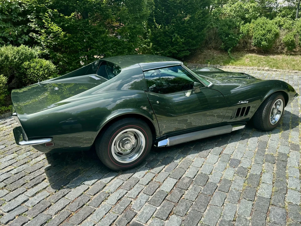 1969 Chevrolet Corvette C3 - Image 11 of 31