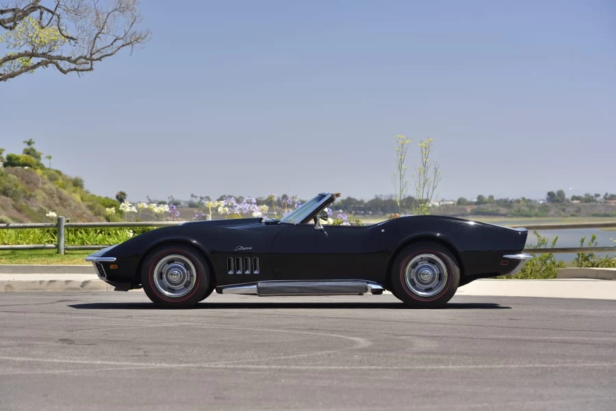 1969 Chevrolet Corvette C3 - Image 2 of 31