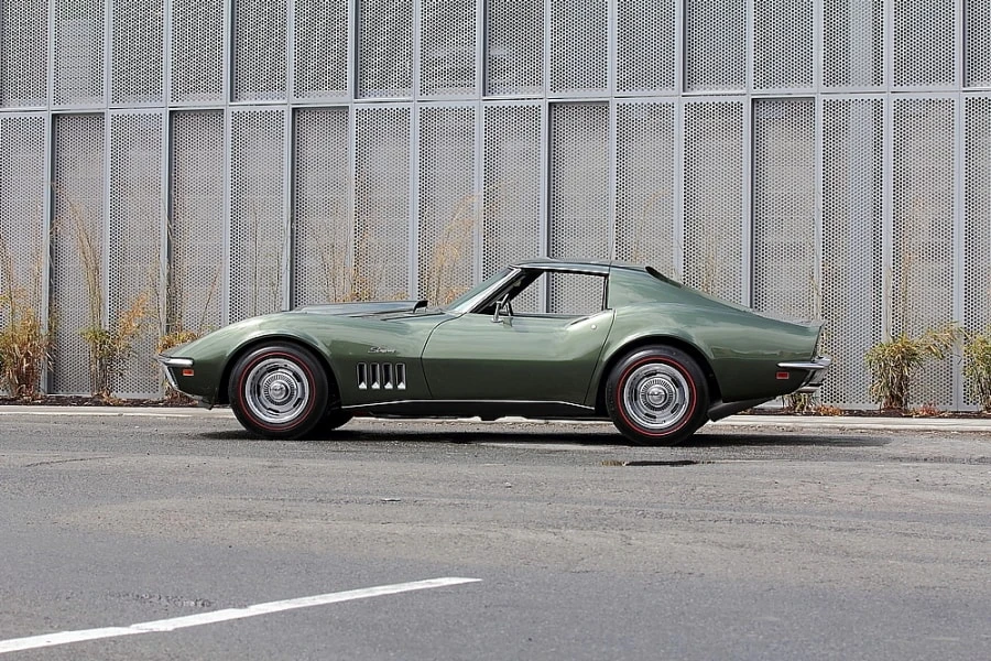 1969 Chevrolet Corvette C3 - Image 2 of 12