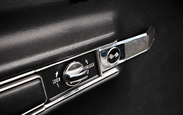 1969 Chevrolet Corvette C3 - Image 9 of 14