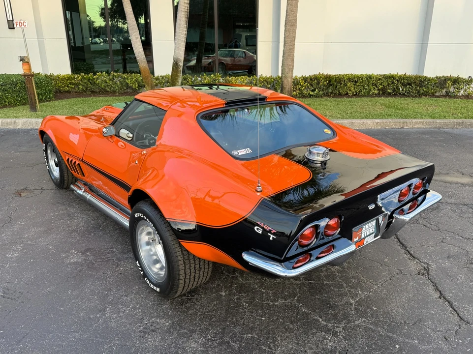 1969 Chevrolet Corvette C3 - Image 16 of 21