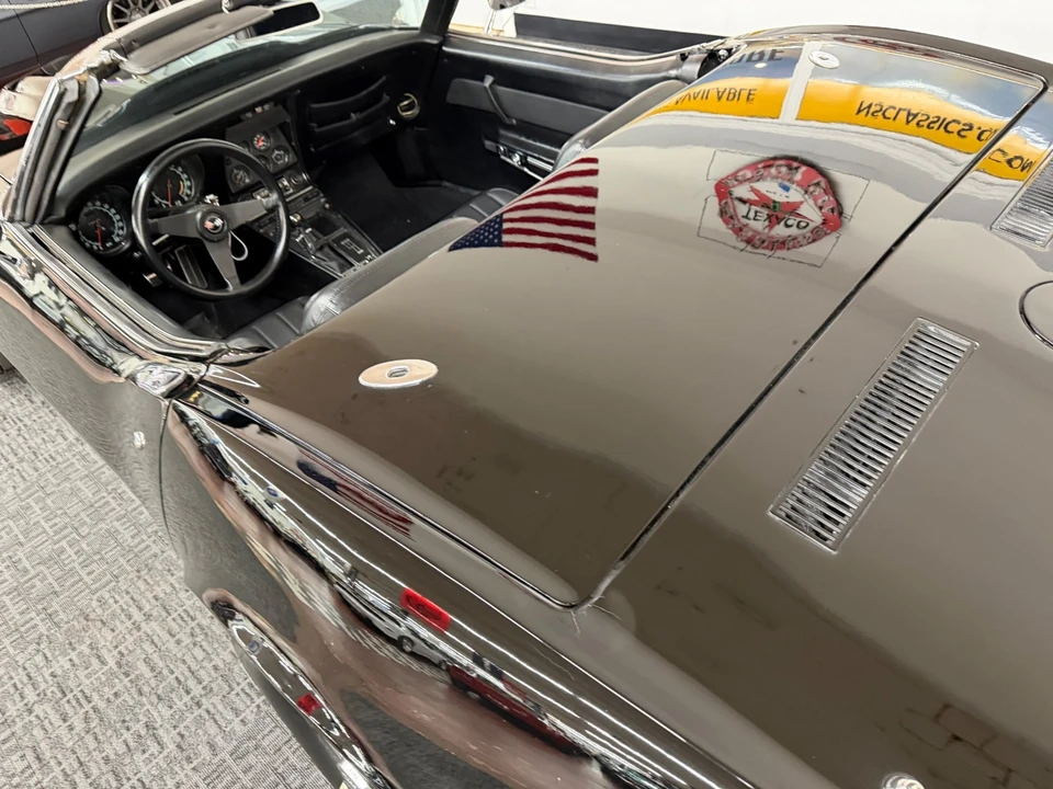 1969 Chevrolet Corvette C3 - Image 20 of 31