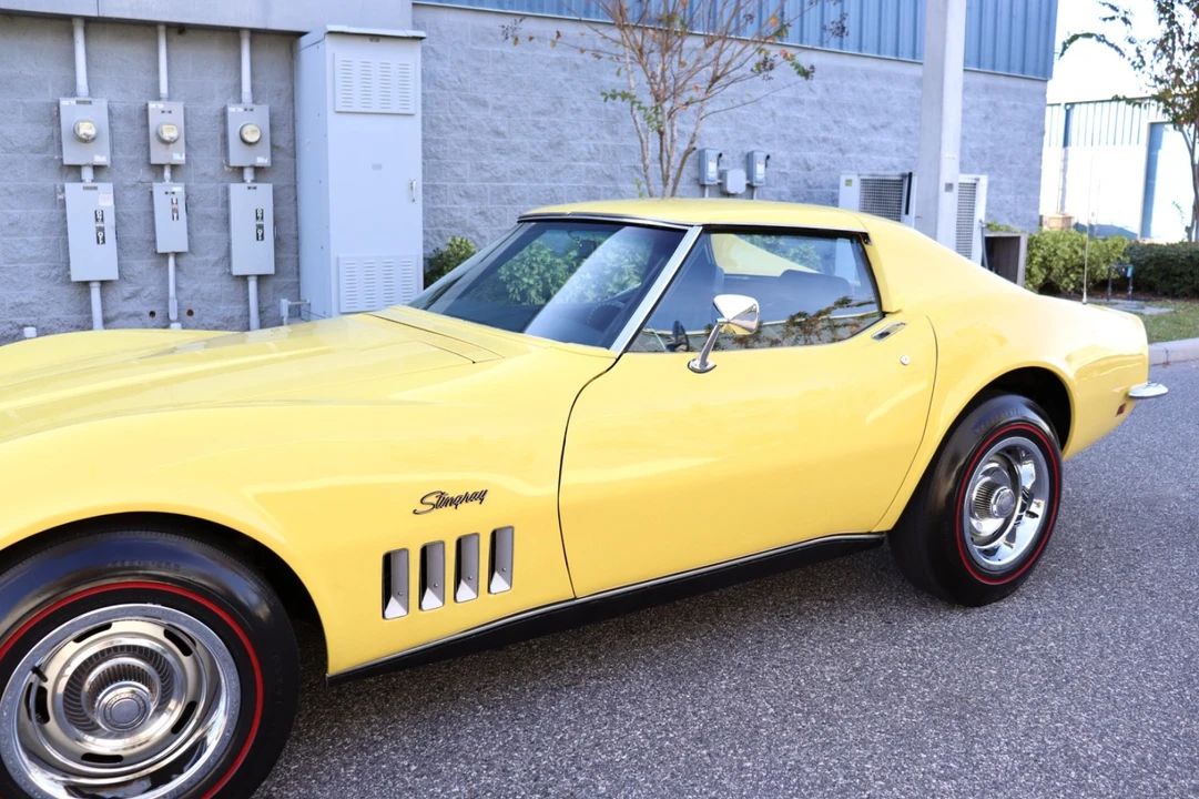 1969 Chevrolet Corvette C3 - Image 13 of 21