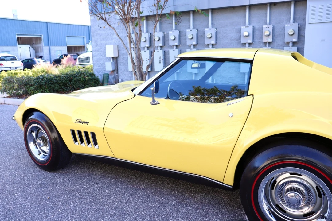 1969 Chevrolet Corvette C3 - Image 12 of 21