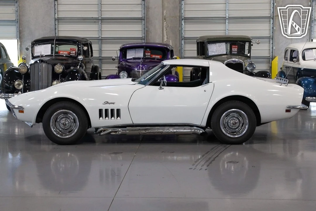 1969 Chevrolet Corvette C3 - Image 12 of 31