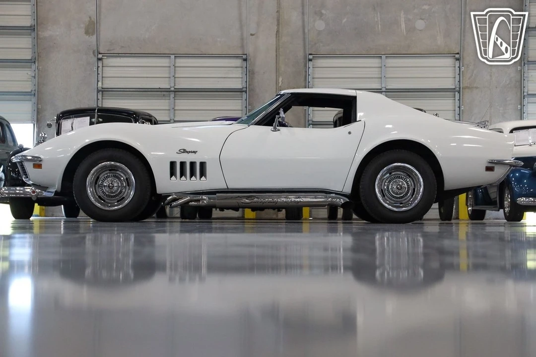 1969 Chevrolet Corvette C3 - Image 13 of 31