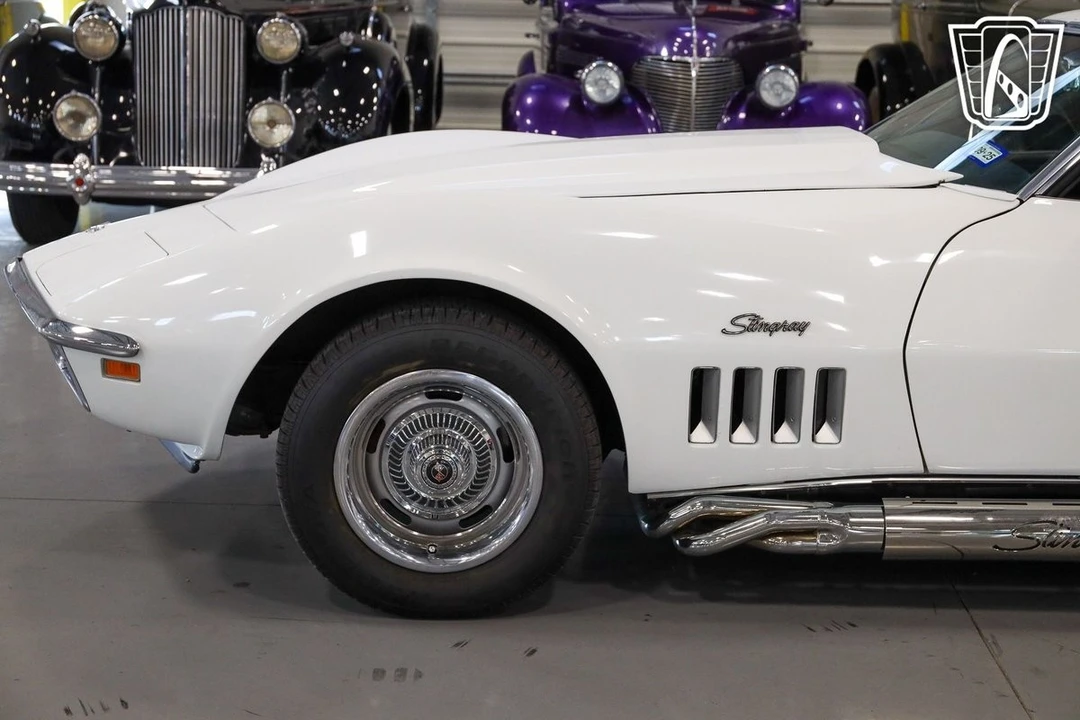 1969 Chevrolet Corvette C3 - Image 15 of 31