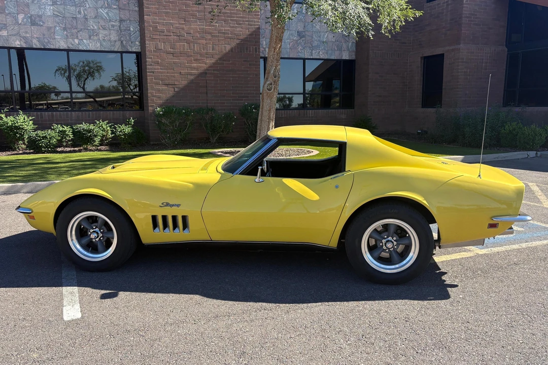 1969 Chevrolet Corvette C3 - Image 3 of 31