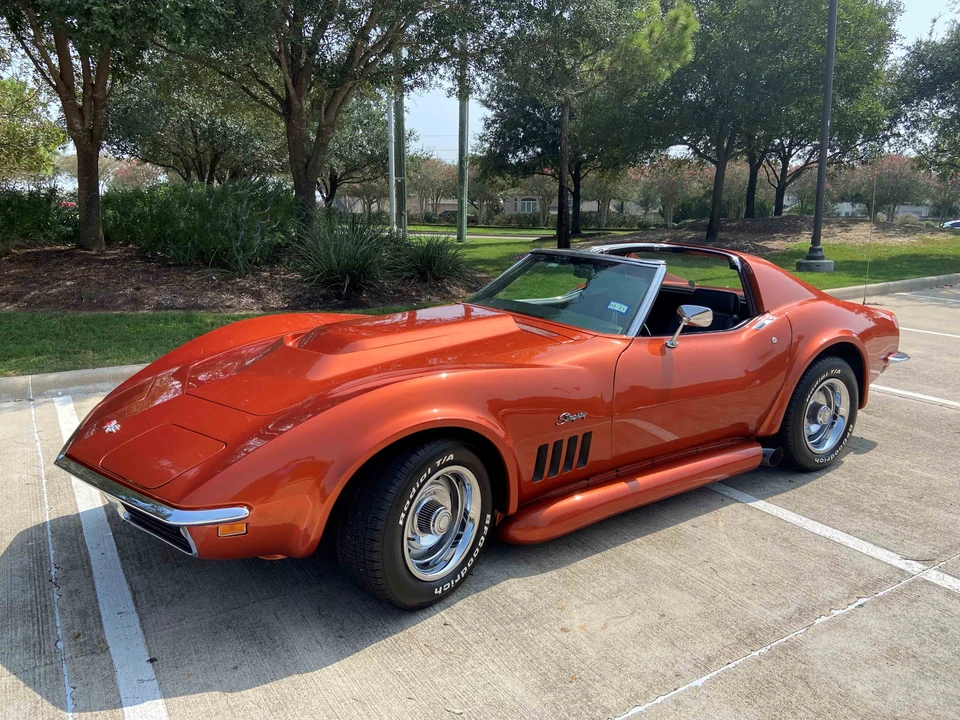 1969 Chevrolet Corvette C3 - Image 3 of 31