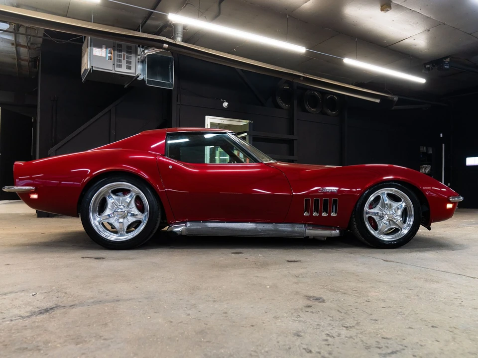 1969 Chevrolet Corvette C3 - Image 10 of 21