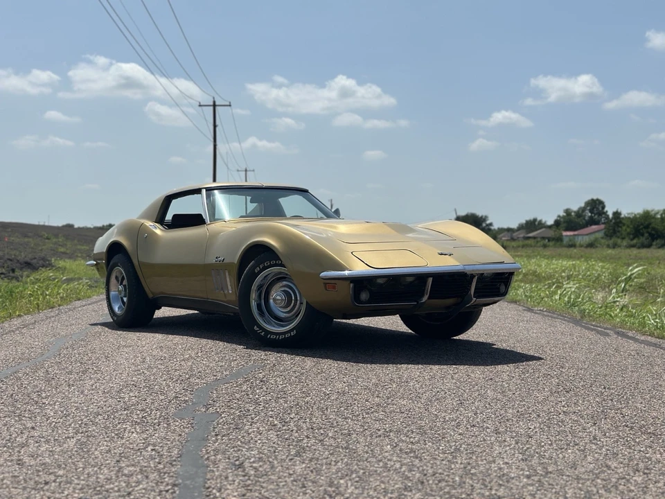 1969 Chevrolet Corvette C3 - Image 14 of 31
