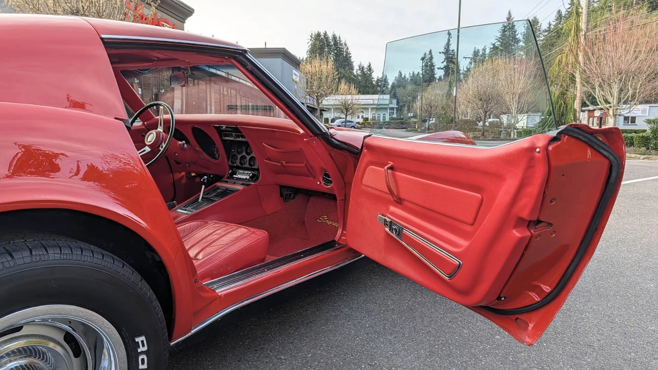 1969 Chevrolet Corvette C3 - Image 14 of 21
