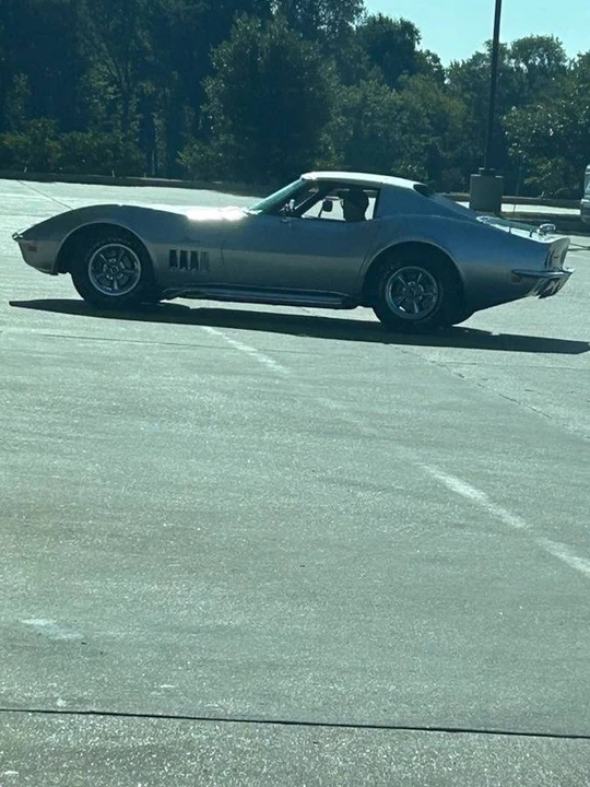 1969 Chevrolet Corvette C3 - Image 14 of 21