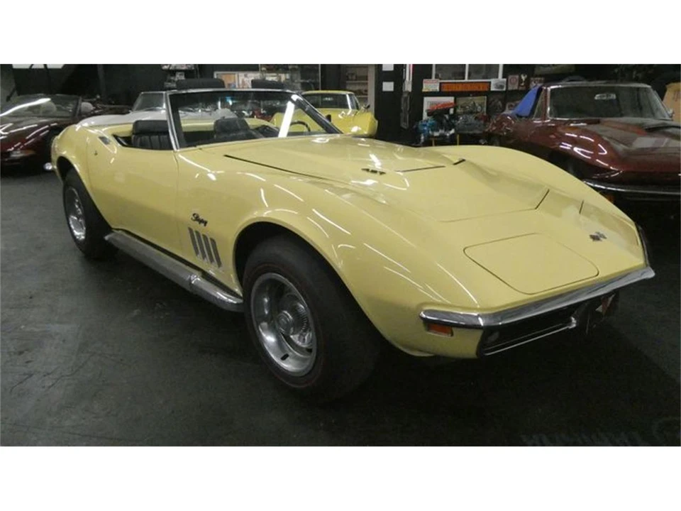1969 Chevrolet Corvette C3 - Image 2 of 16