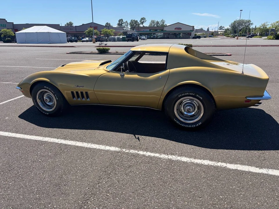 1969 Chevrolet Corvette C3 - Image 2 of 23