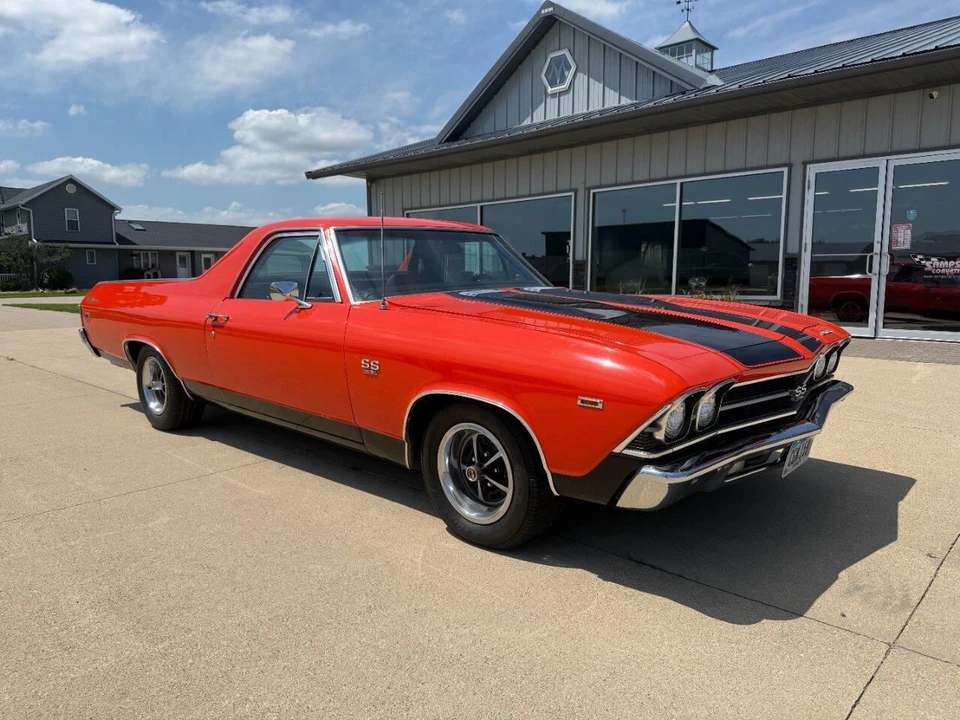 1969 Chevrolet El Camino 3rd Gen - Image 2 of 31