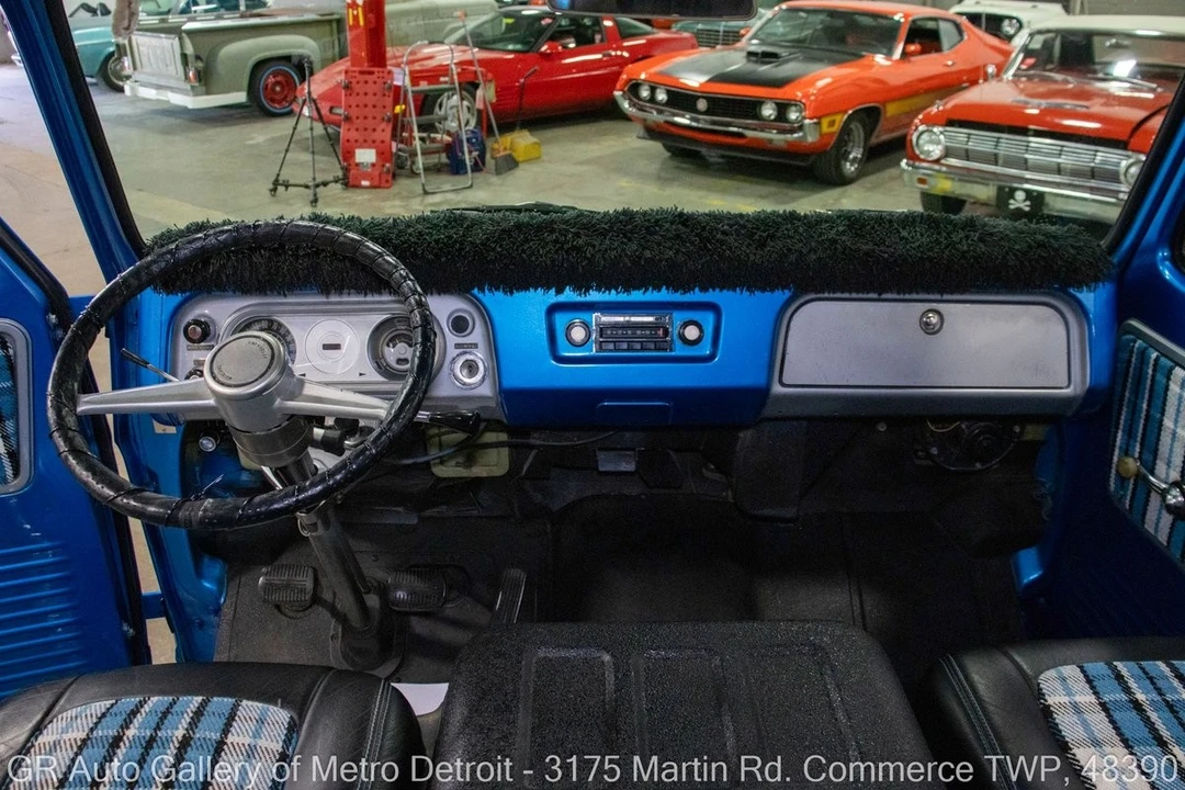 1969 Chevrolet G-Series Van - Image 16 of 31