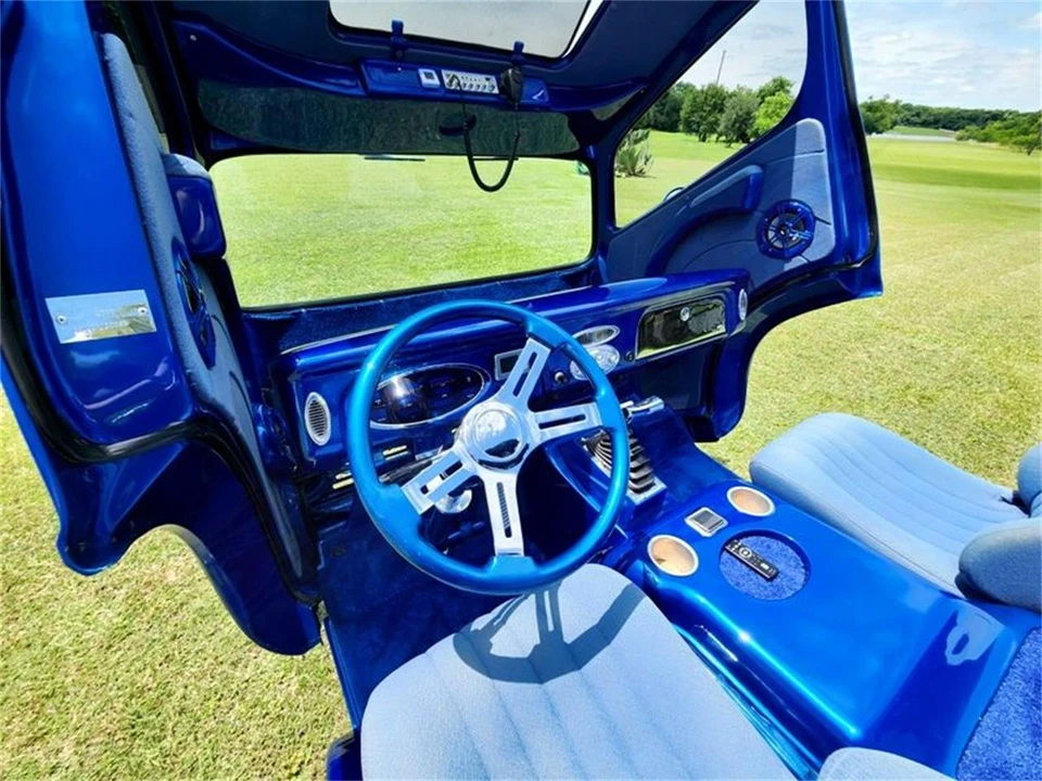 1969 Chevrolet G-Series Van - Image 10 of 12