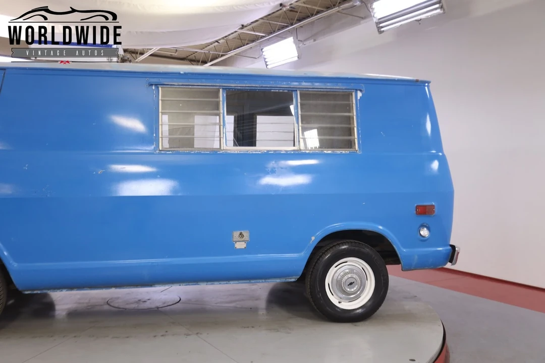 1969 Chevrolet G-Series Van - Image 10 of 12