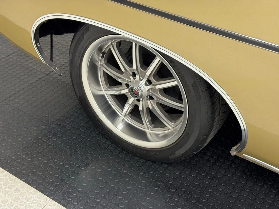 1969 Chevrolet Impala 4th Gen - Image 10 of 21