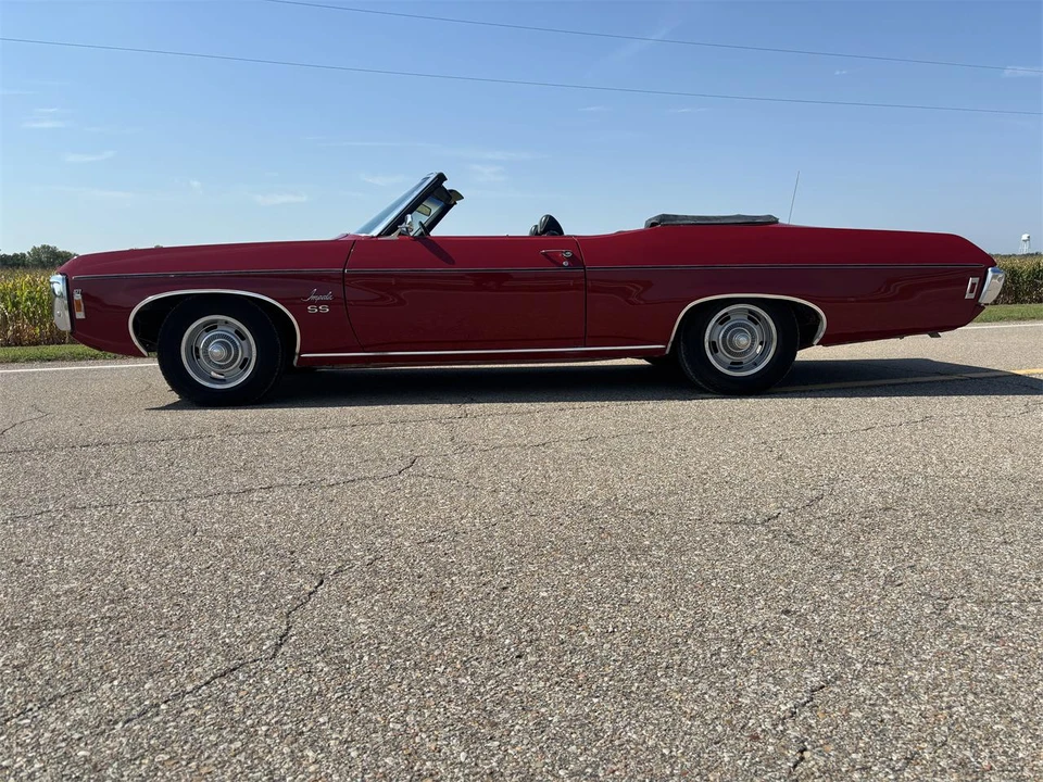 1969 Chevrolet Impala SS 4th Gen - Image 9 of 31