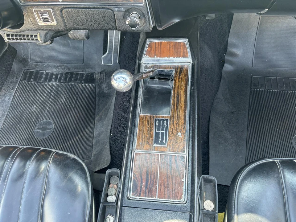 1969 Chevrolet Impala SS 4th Gen - Image 26 of 31
