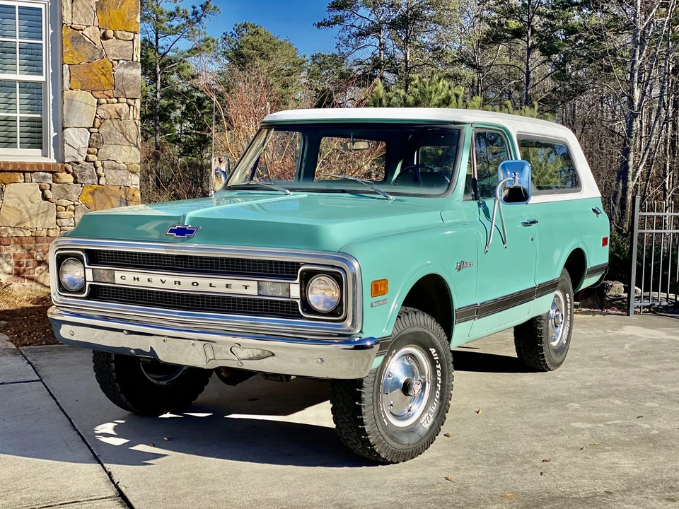 1969 Chevrolet K5 Blazer 1st Gen - Image 13 of 31