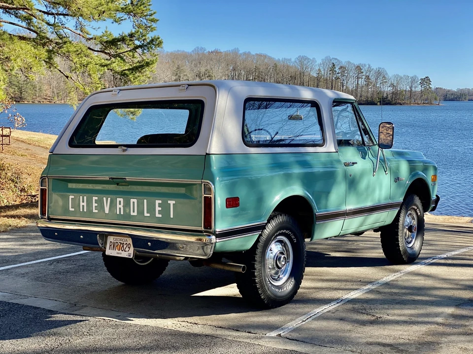 1969 Chevrolet K5 Blazer 1st Gen - Image 28 of 31