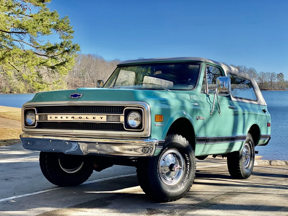 1969 Chevrolet K5 Blazer 1st Gen - Image 14 of 31
