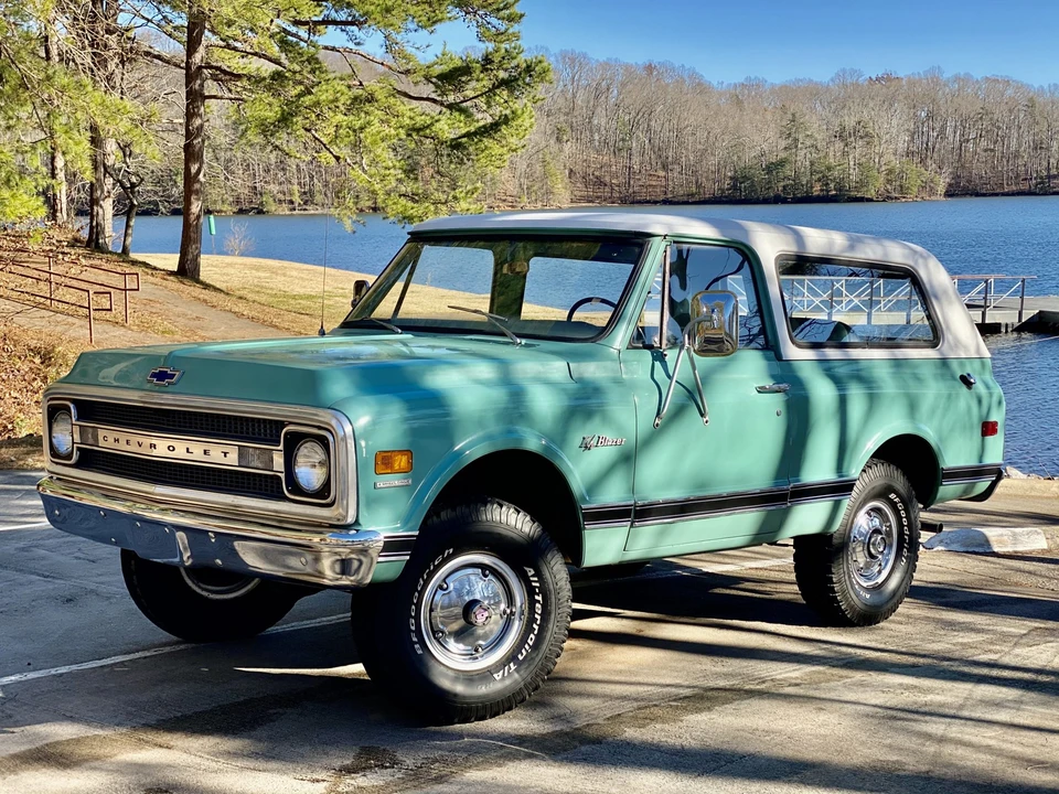 1969 Chevrolet K5 Blazer 1st Gen - Image 15 of 31