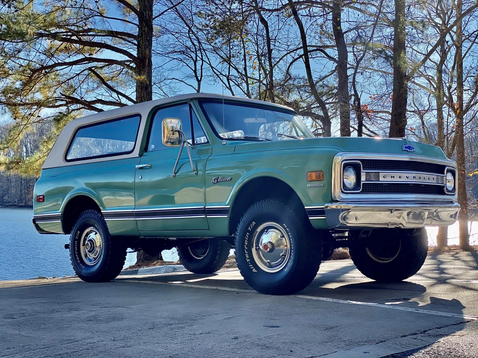 1969 Chevrolet K5 Blazer 1st Gen - Image 5 of 31