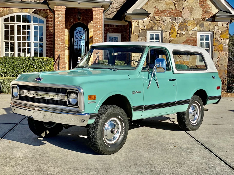 1969 Chevrolet K5 Blazer 1st Gen - Image 18 of 31