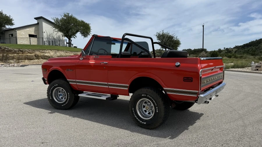 1969 Chevrolet K5 Blazer 1st Gen - Image 10 of 22